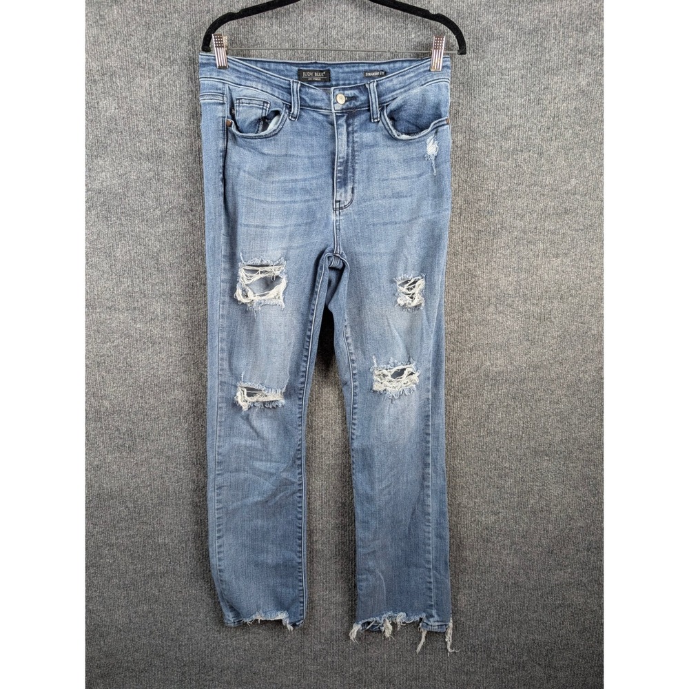 Judy Blue Jeans sz 30 Straight Fit Distressed Stretch Slimming Beachy Coastal